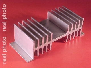 Extruded heatsinks