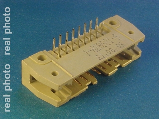 IDC 16 pin, wtyk do druku, kątowy, przygotowany do zatrzasków