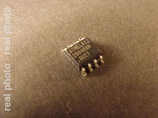 25040   SOIC8